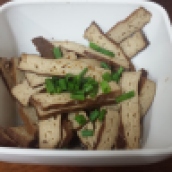 Chinesisch; geräucherter Tofu